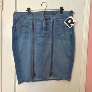 Rebel Wilson Denim Mini Skirt with Zippers size 18w